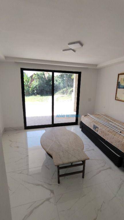 Casa de Condomínio à venda com 5 quartos, 460m² - Foto 46