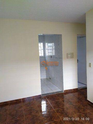 Apartamento à venda com 2 quartos, 42m² - Foto 2