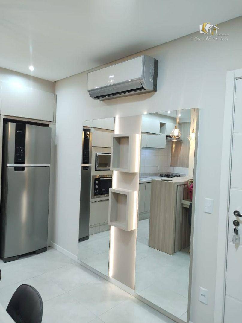 Apartamento à venda com 2 quartos, 68m² - Foto 6