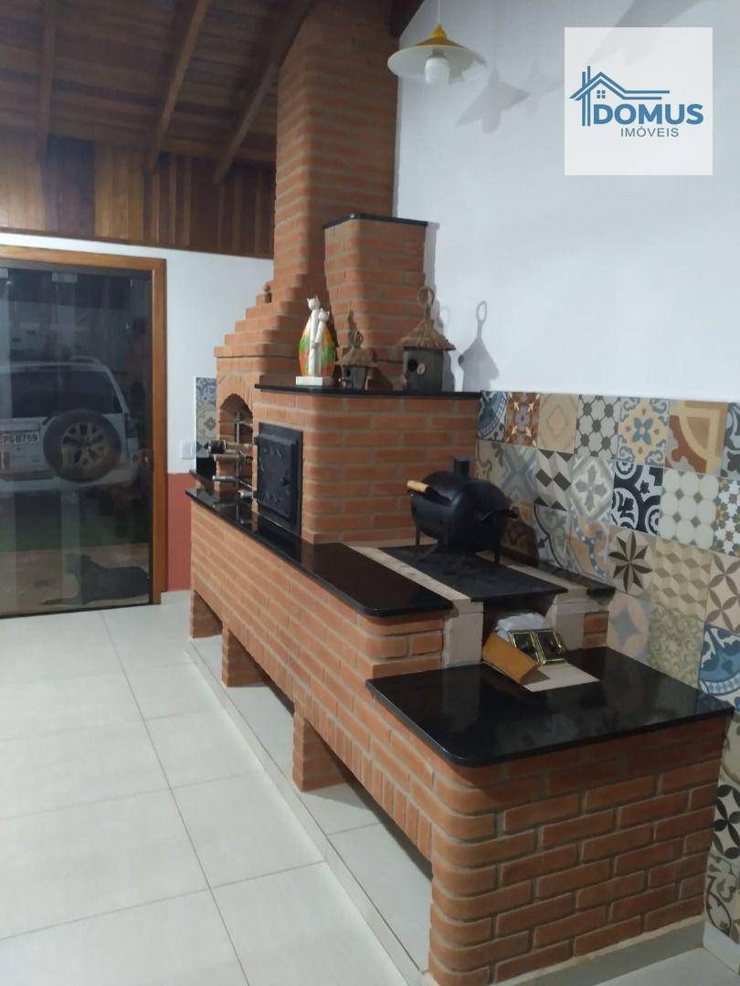 Chácara à venda com 3 quartos, 250m² - Foto 17