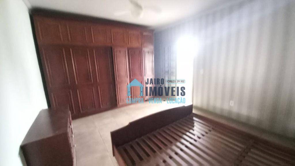 Sobrado à venda com 3 quartos, 180m² - Foto 33