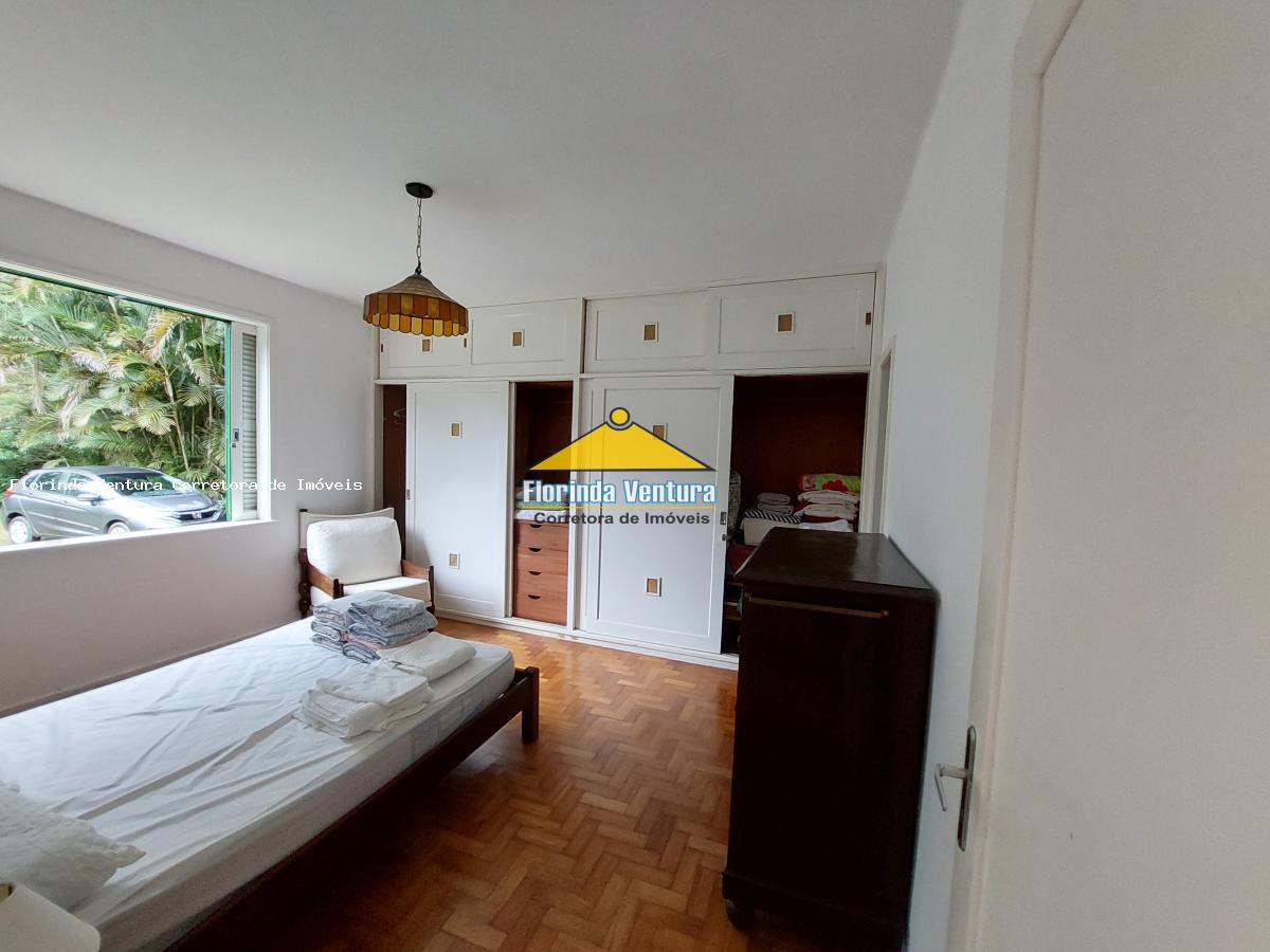 Casa à venda com 6 quartos, 387m² - Foto 25