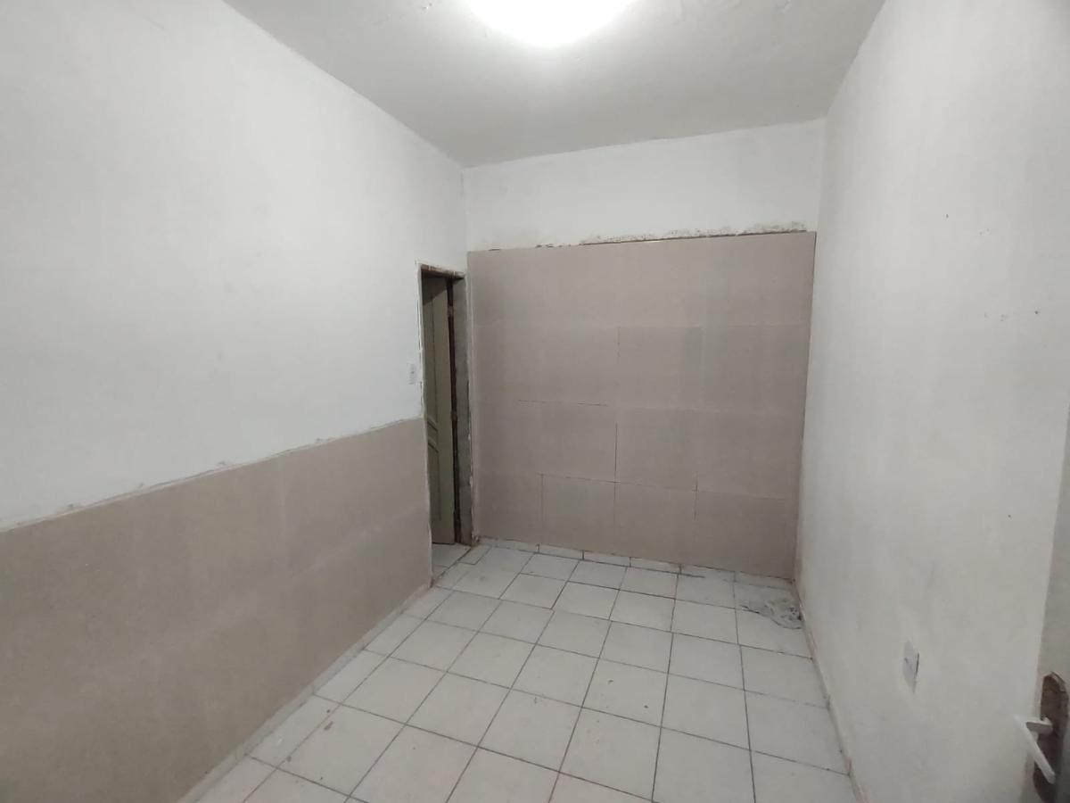 Casa de Condomínio à venda com 8 quartos, 150m² - Foto 10