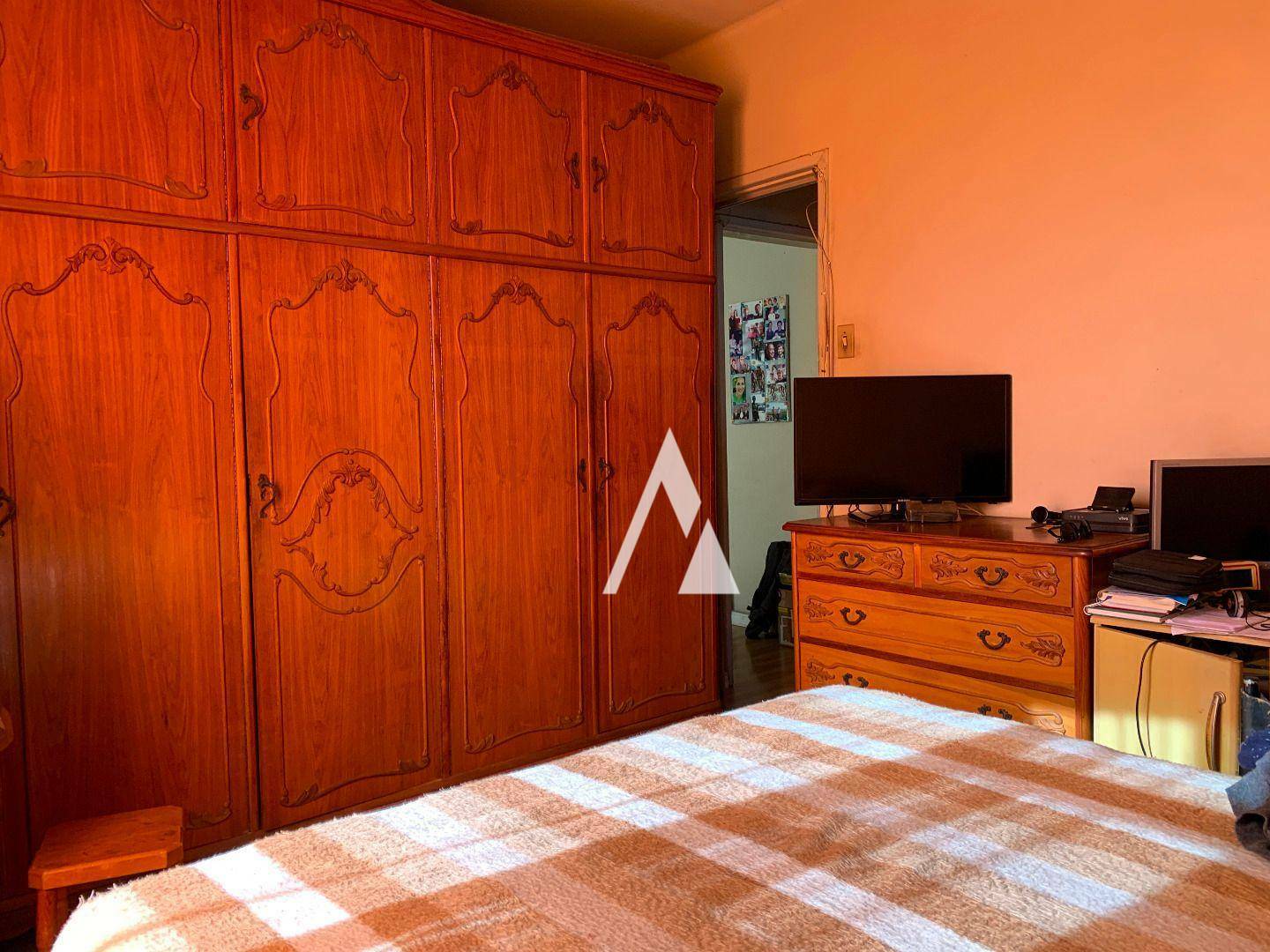 Apartamento à venda com 1 quarto, 45m² - Foto 13