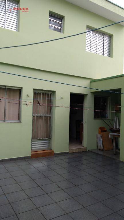 Sobrado à venda com 3 quartos, 257m² - Foto 2