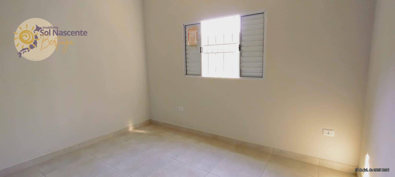 Casa à venda com 2 quartos, 72m² - Foto 12