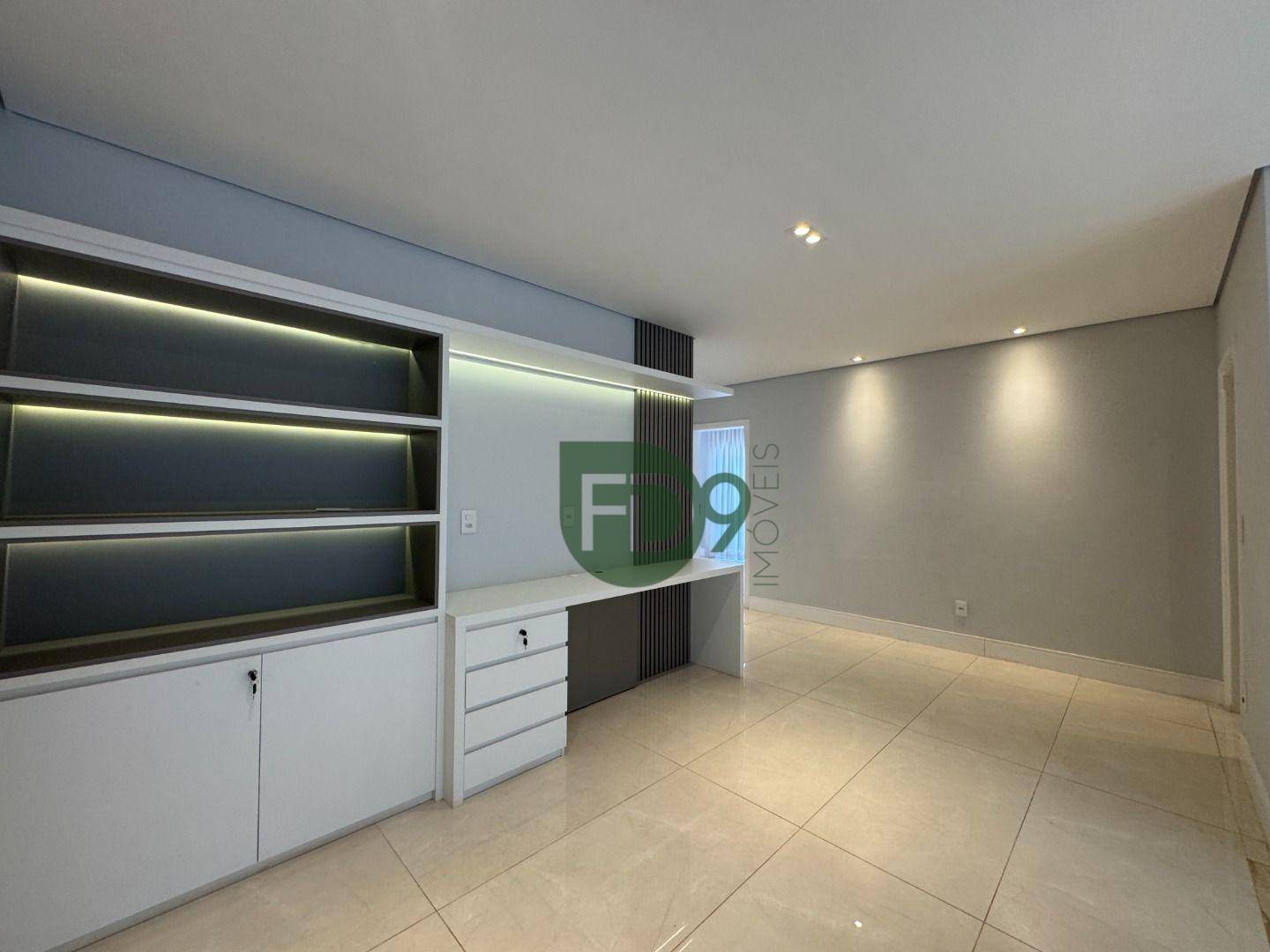Casa de Condomínio à venda e aluguel com 3 quartos, 370m² - Foto 28