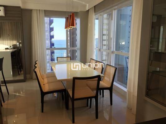 Apartamento à venda com 3 quartos, 136m² - Foto 4