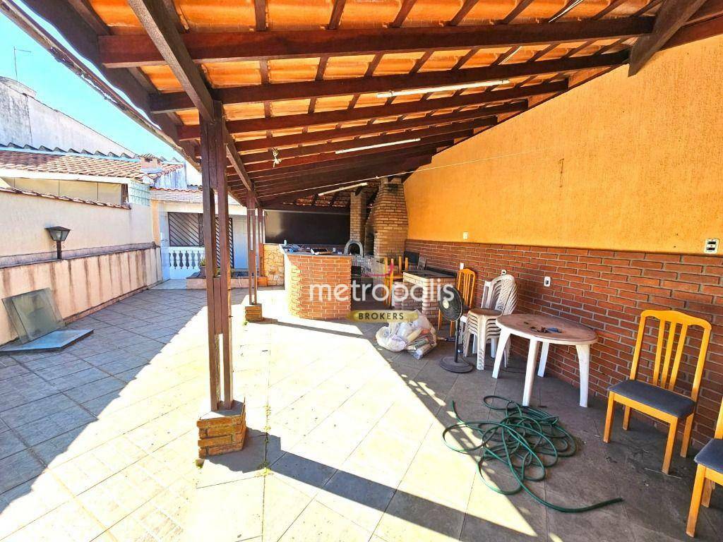 Casa à venda com 2 quartos, 197m² - Foto 1