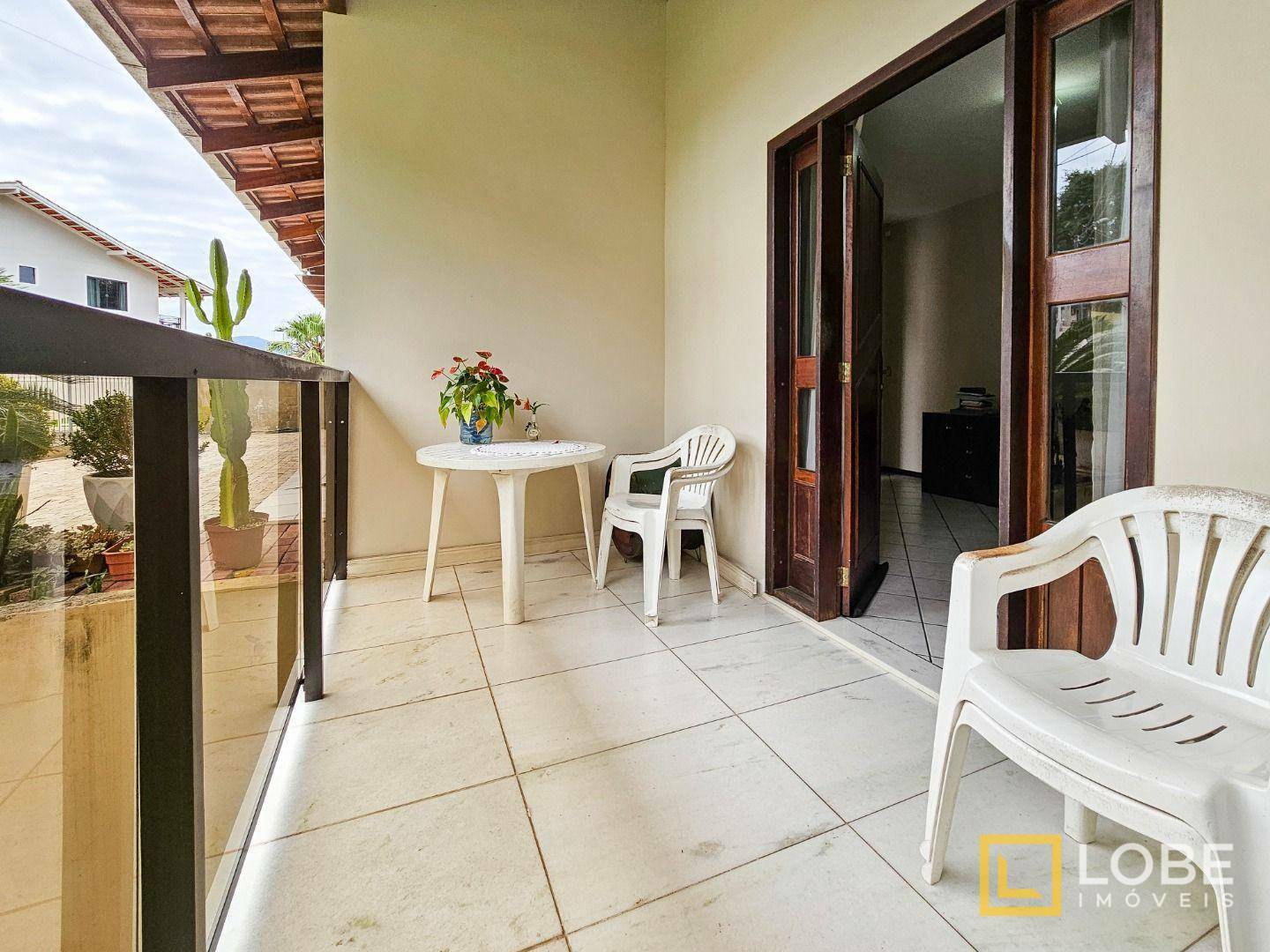 Casa à venda com 3 quartos, 280m² - Foto 7