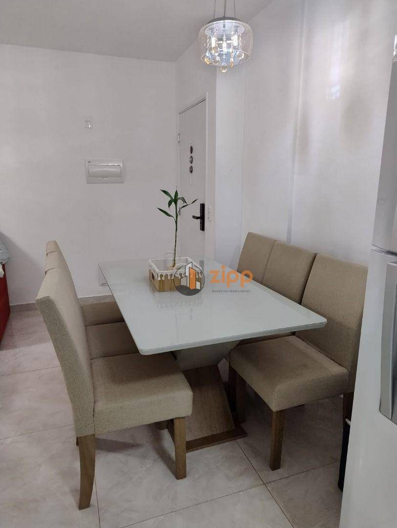 Apartamento à venda com 2 quartos, 63m² - Foto 4