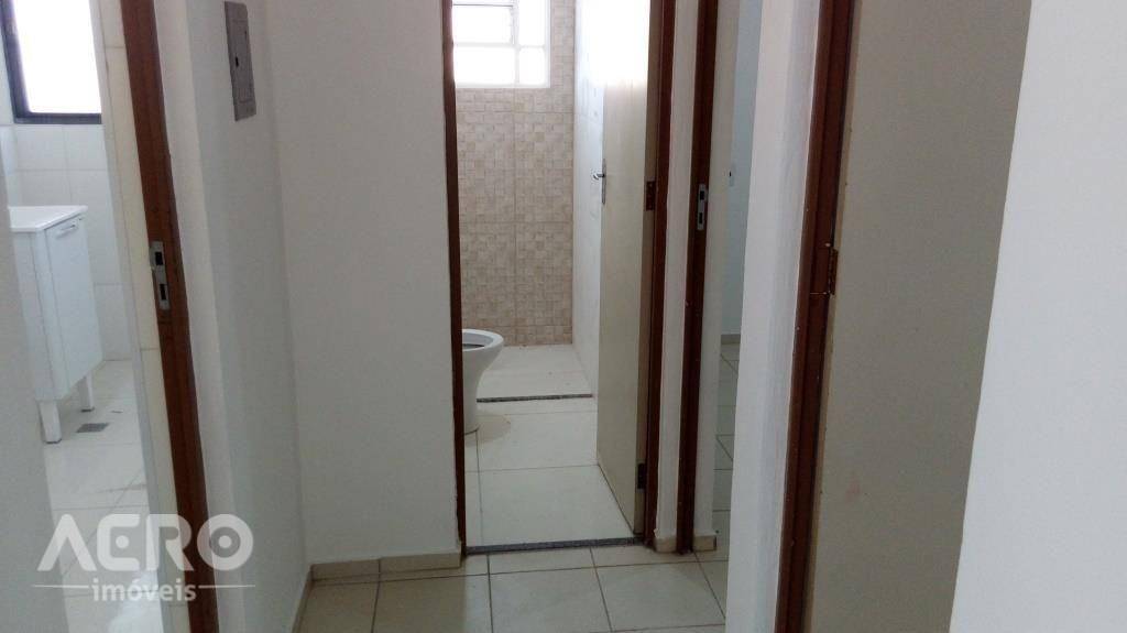 Apartamento à venda com 2 quartos, 48m² - Foto 6