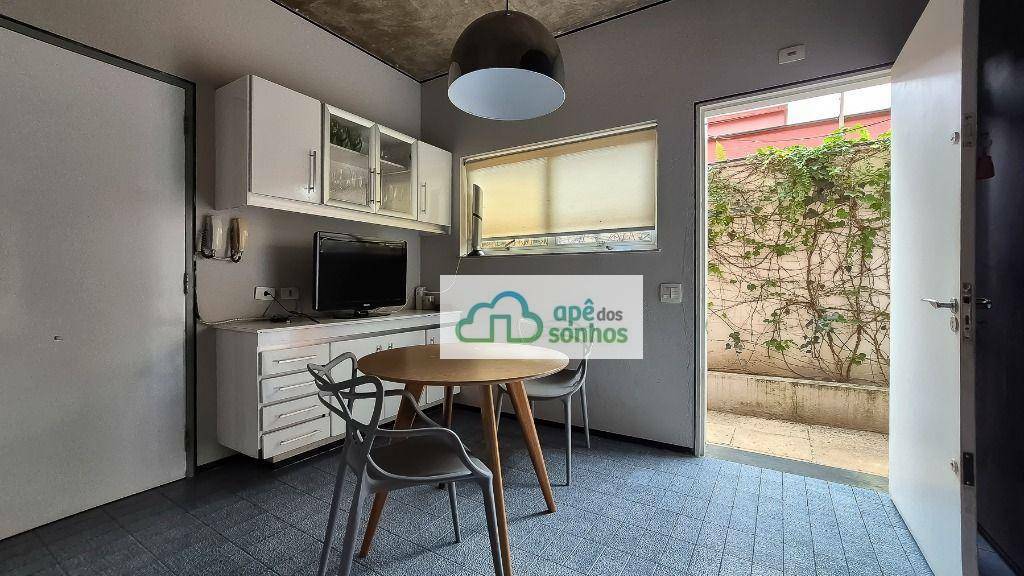 Casa à venda com 4 quartos, 380m² - Foto 15