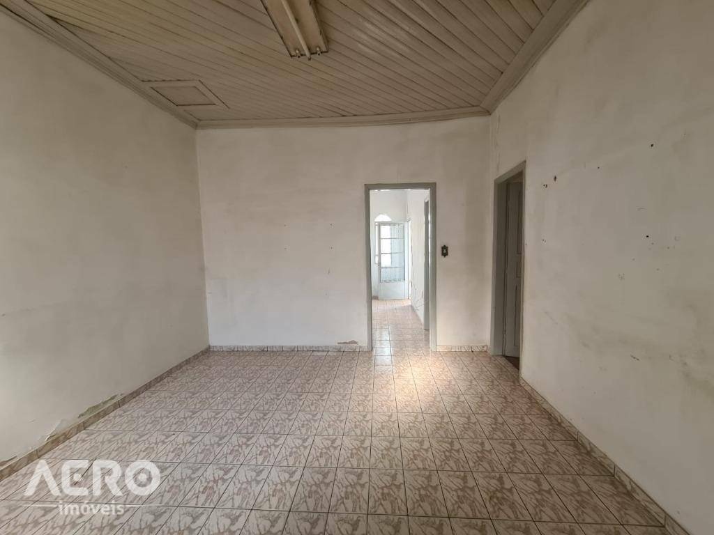 Casa à venda com 3 quartos, 160m² - Foto 13