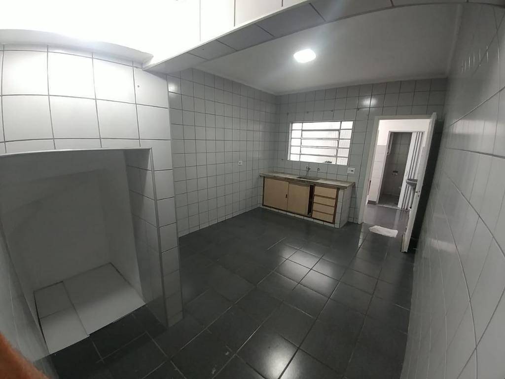 Sobrado à venda com 2 quartos, 130m² - Foto 17