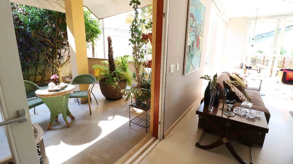 Casa à venda com 4 quartos, 700m² - Foto 17