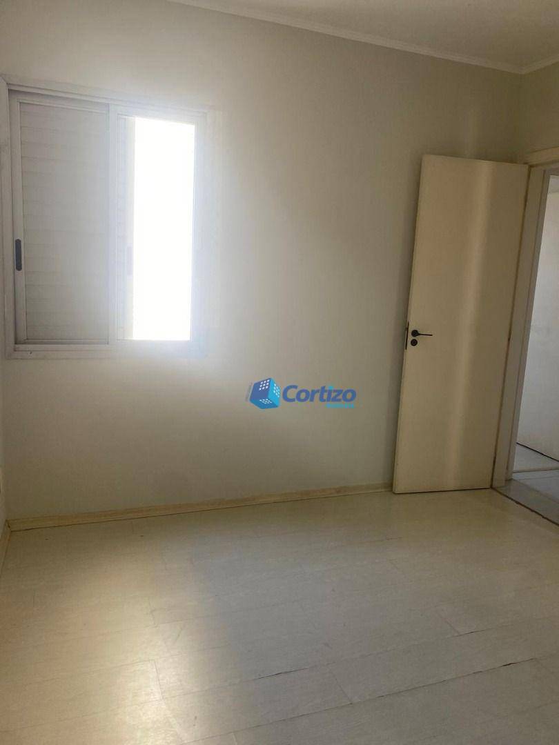 Apartamento à venda com 3 quartos, 72m² - Foto 7