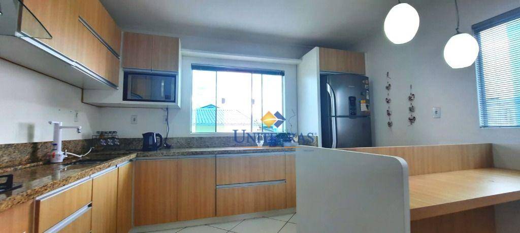 Sobrado à venda com 3 quartos, 213m² - Foto 9
