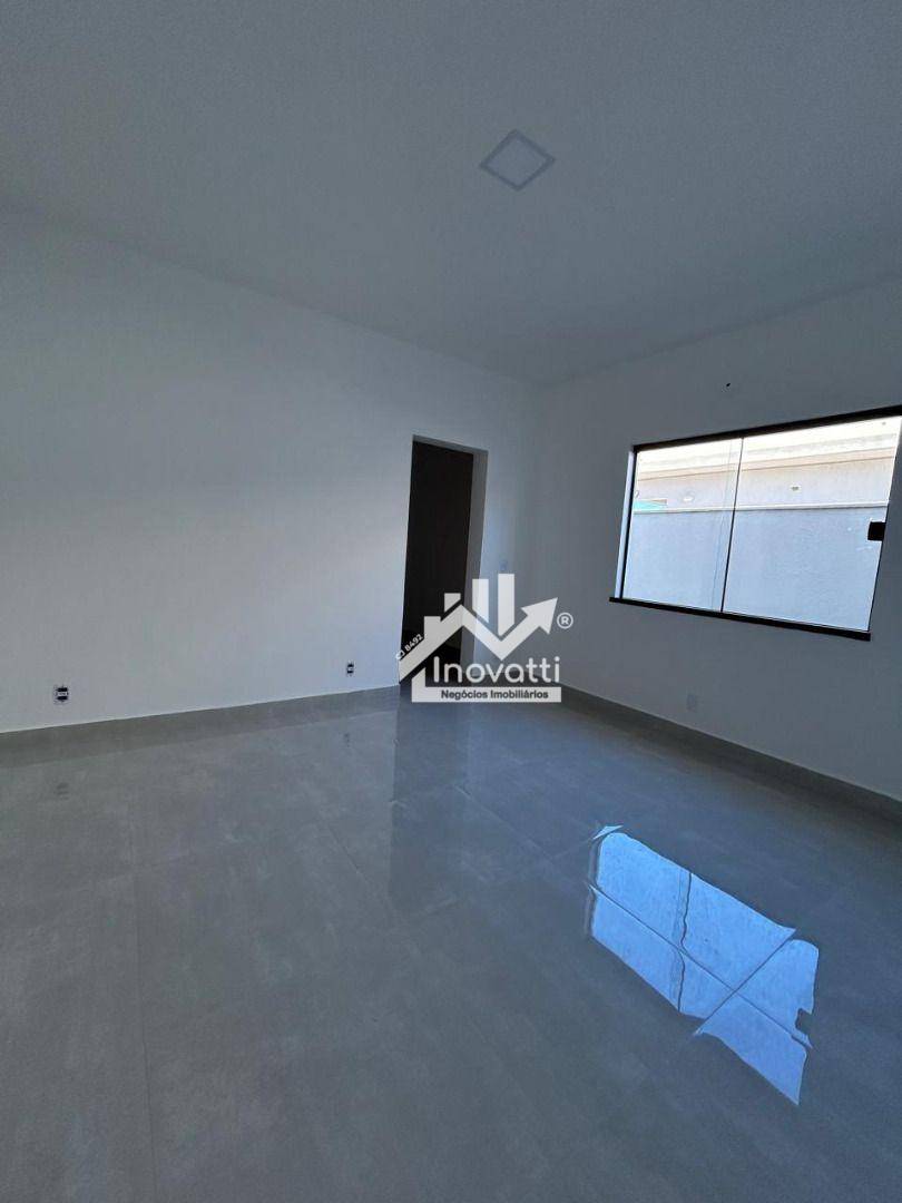 Casa à venda com 3 quartos, 122m² - Foto 9