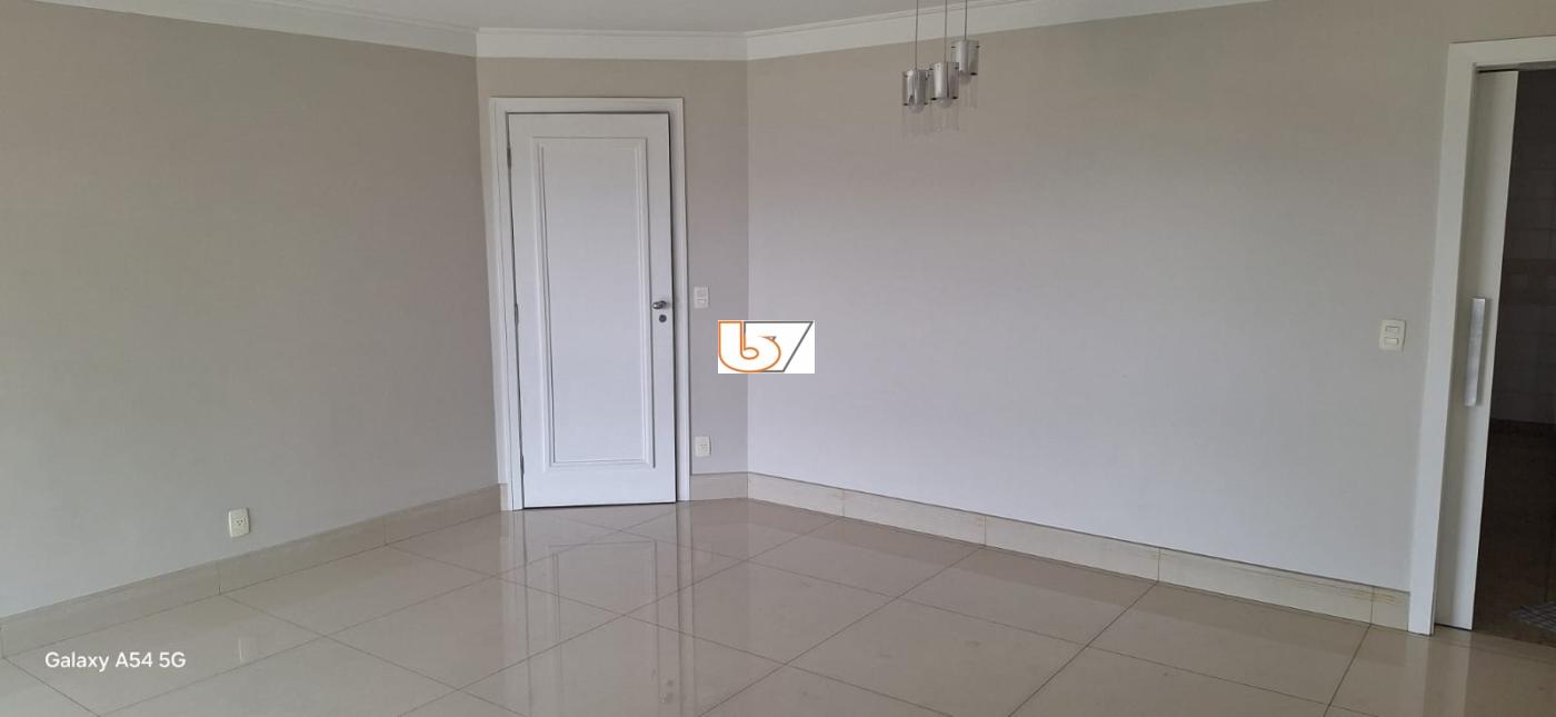 Apartamento para alugar com 3 quartos, 90m² - Foto 3