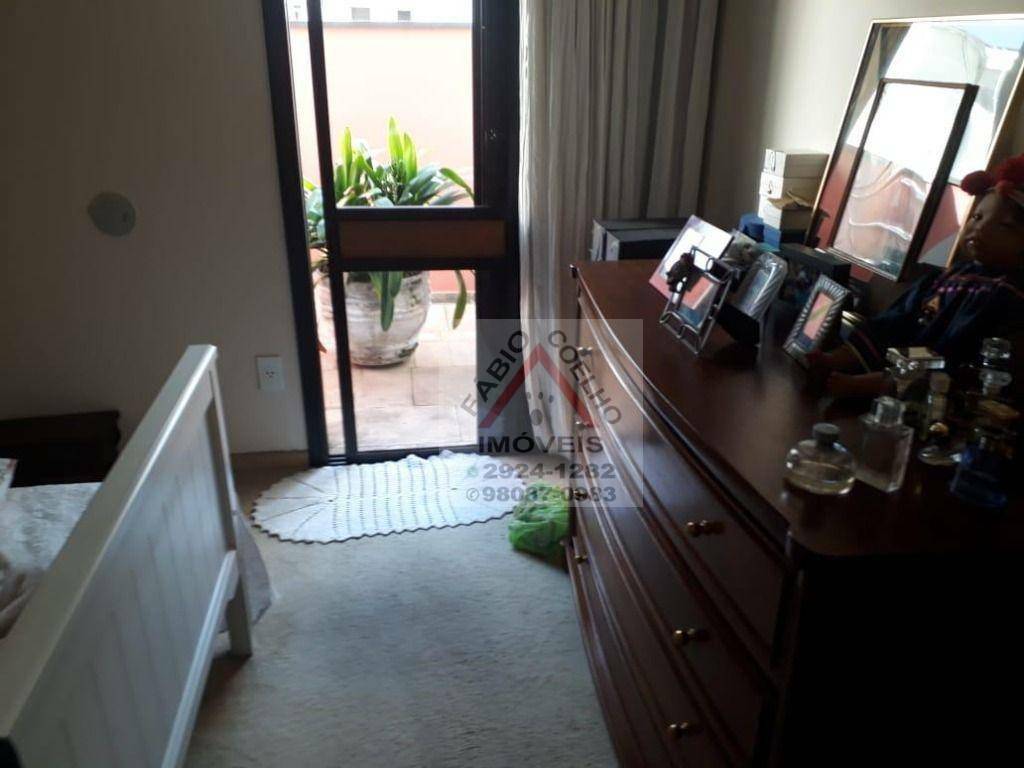 Cobertura à venda com 3 quartos, 240m² - Foto 19