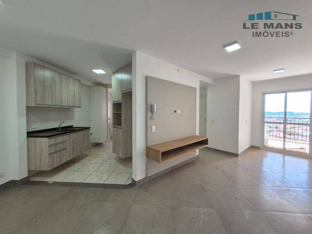 Apartamento à venda e aluguel com 2 quartos, 66m² - Foto 1