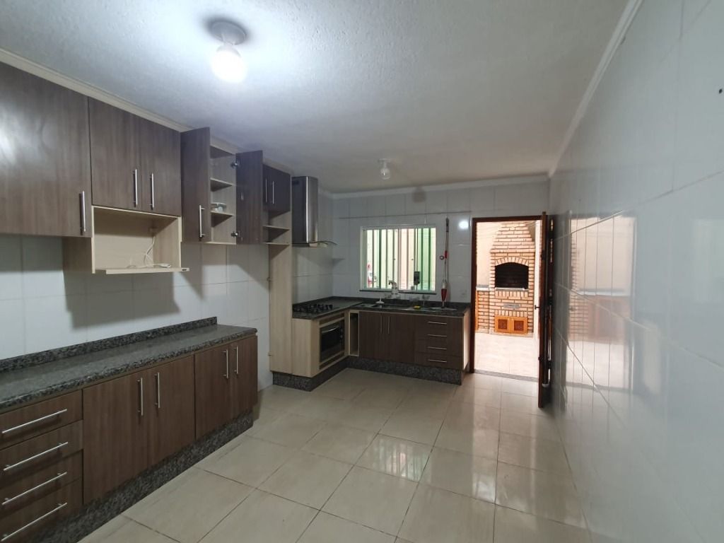 Sobrado à venda com 3 quartos, 92m² - Foto 13