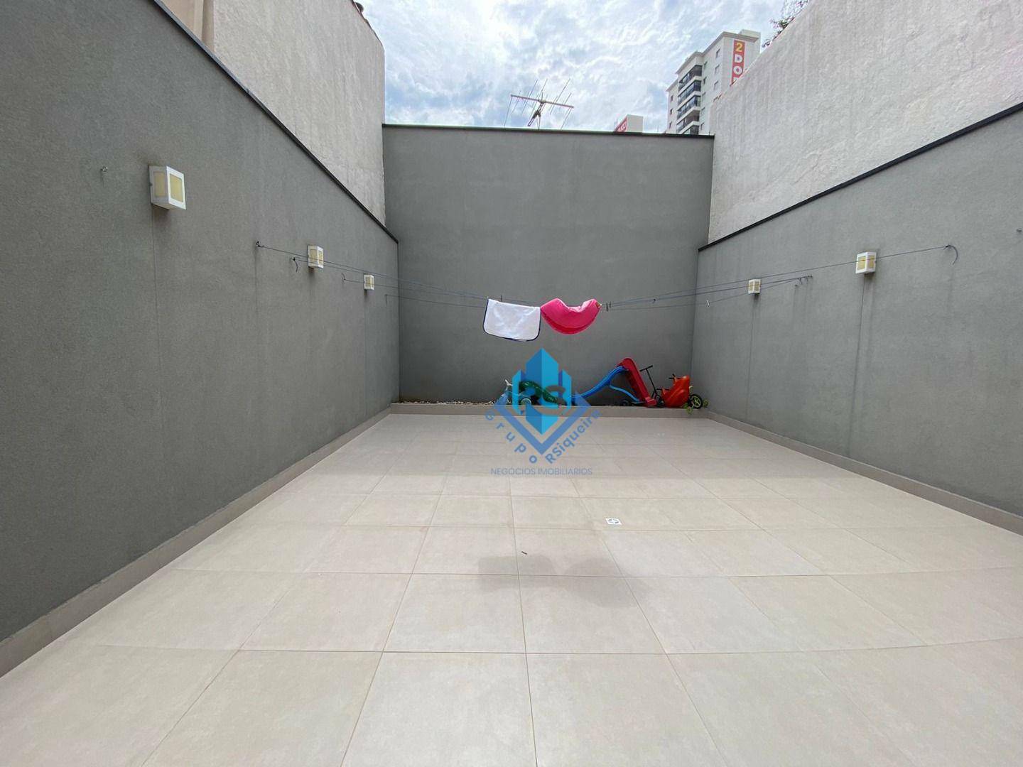 Sobrado à venda com 3 quartos, 243m² - Foto 23