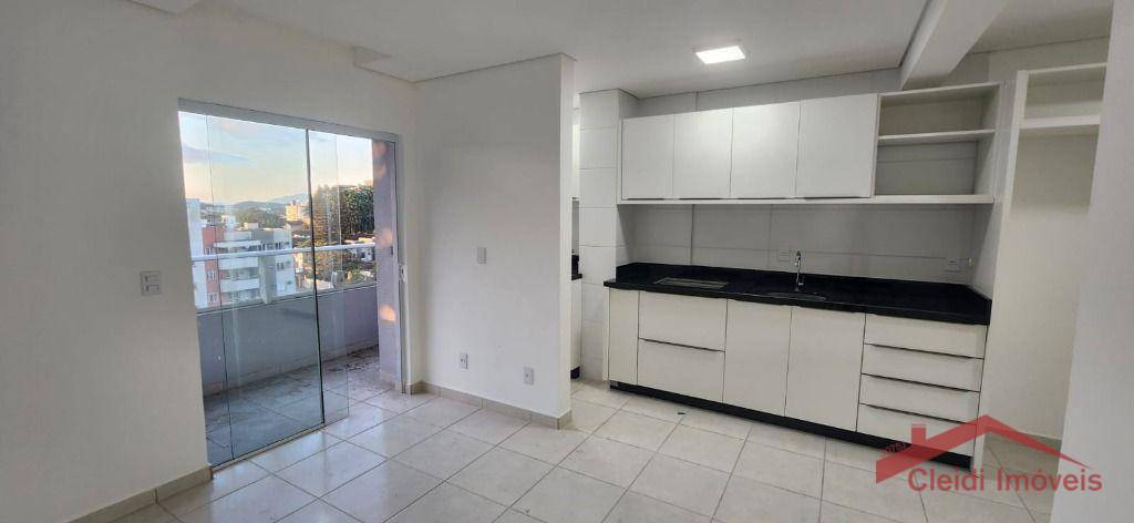 Apartamento para alugar com 2 quartos, 58m² - Foto 9