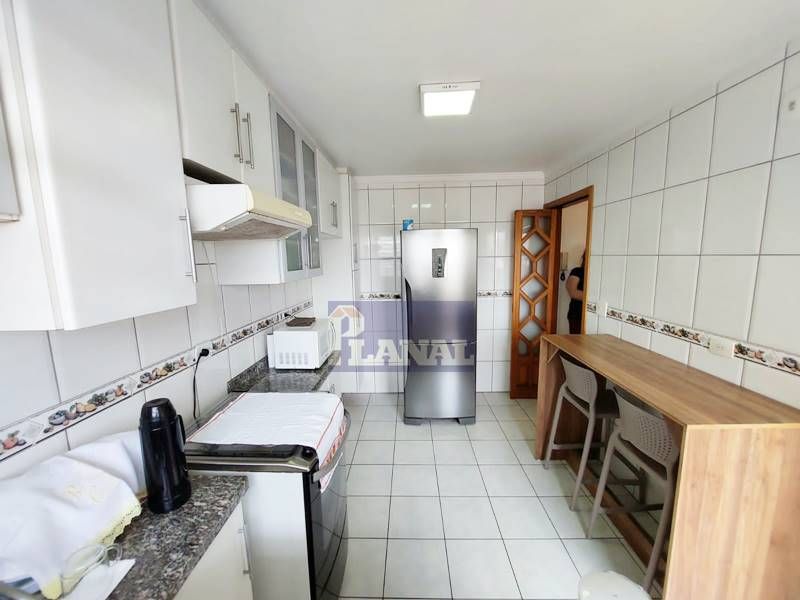 Apartamento à venda com 3 quartos, 93m² - Foto 13