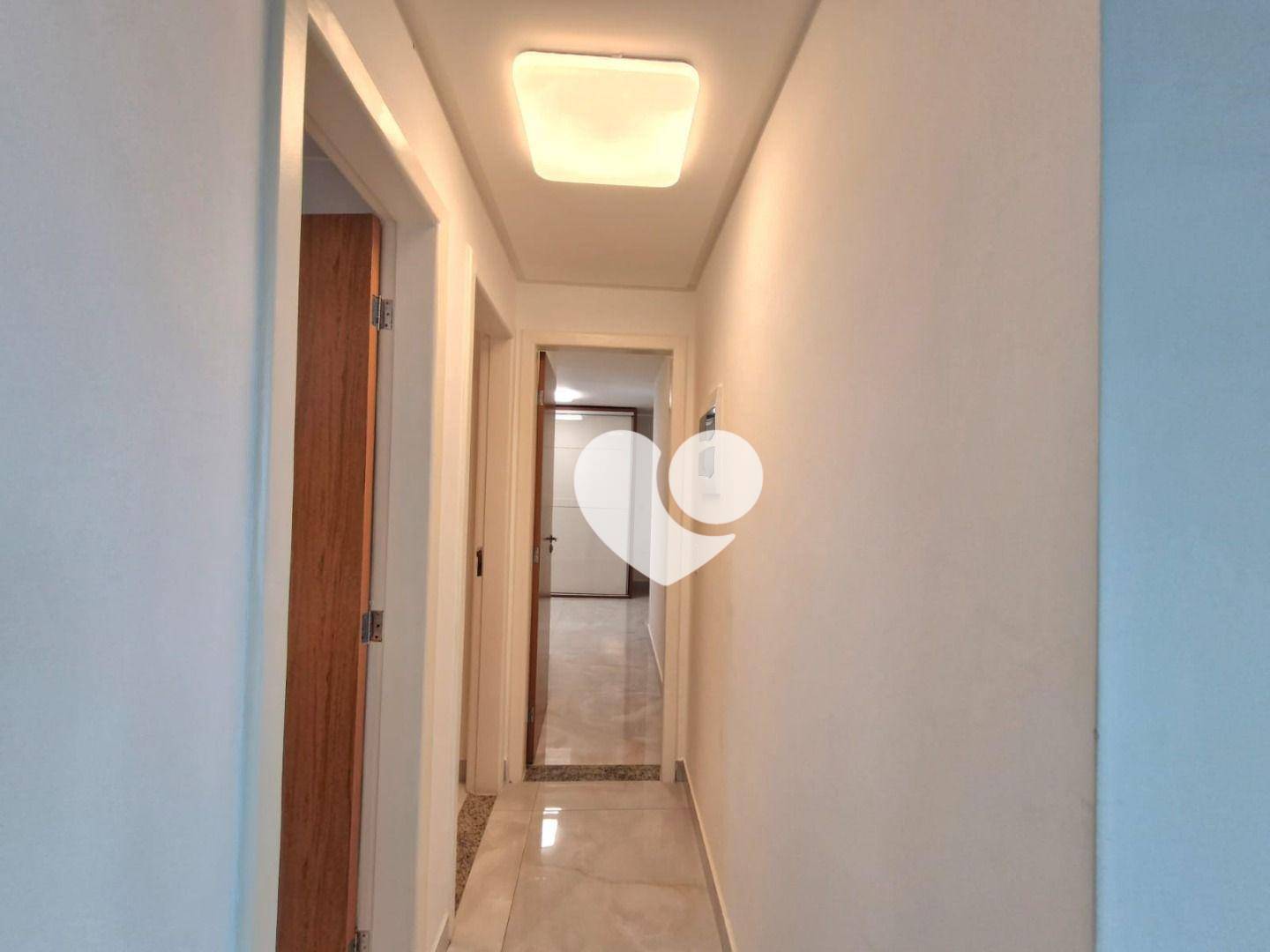 Apartamento à venda com 3 quartos, 99m² - Foto 11