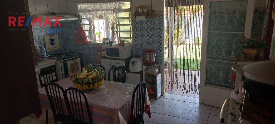 Chácara à venda com 4 quartos, 130m² - Foto 3