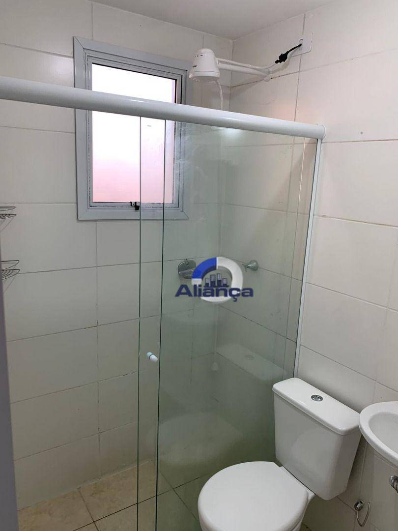 Apartamento para alugar com 2 quartos, 50m² - Foto 15