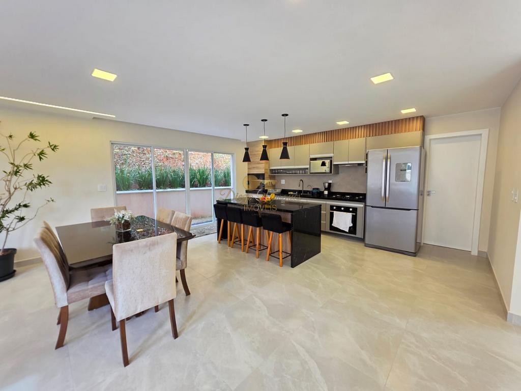Casa de Condomínio à venda com 3 quartos, 600m² - Foto 9