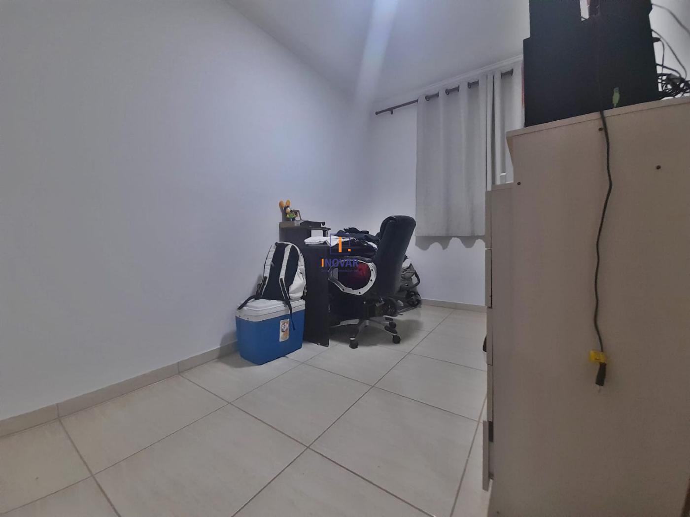 Apartamento à venda com 2 quartos, 76m² - Foto 11