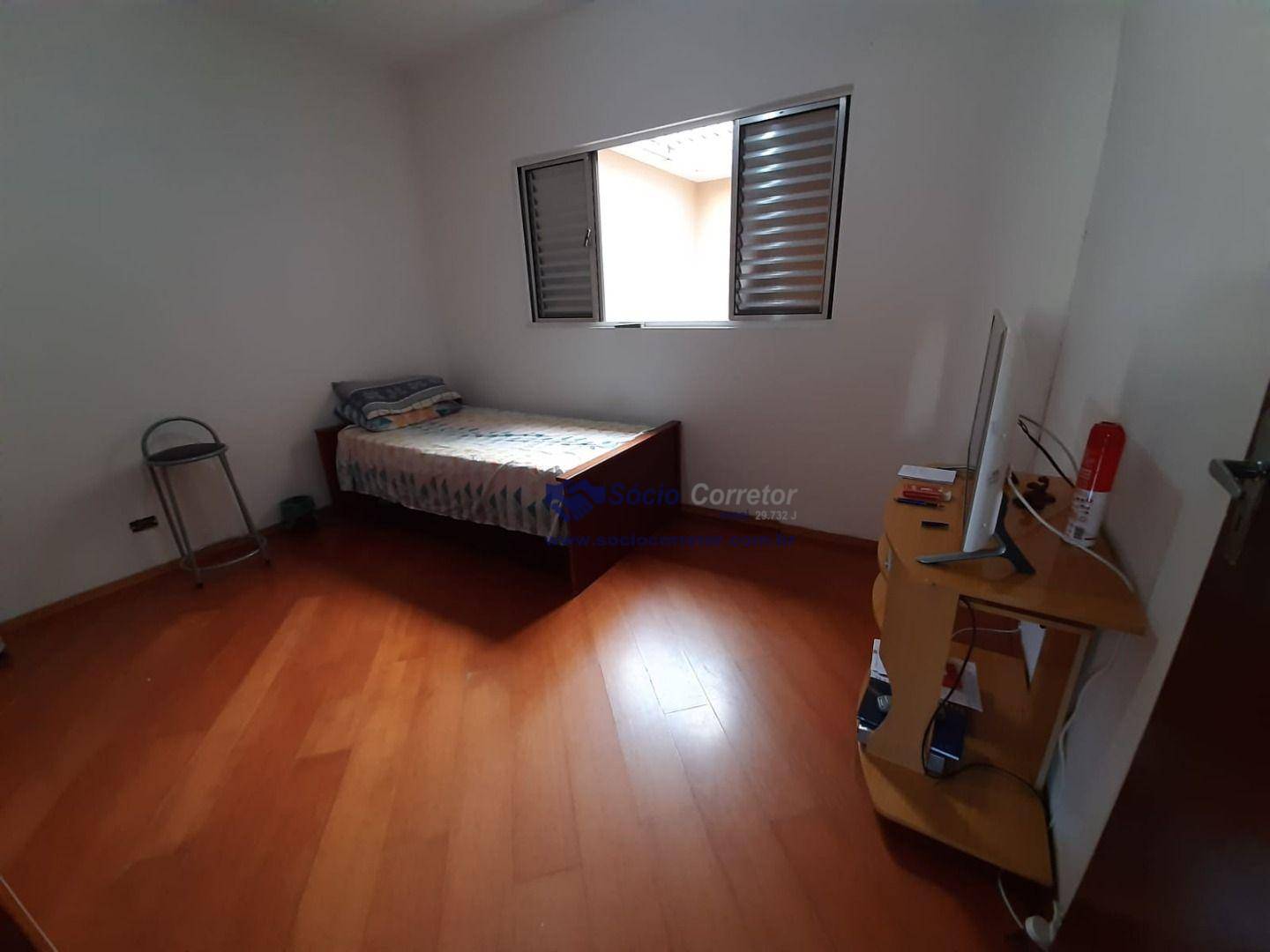 Casa à venda com 3 quartos, 366m² - Foto 19