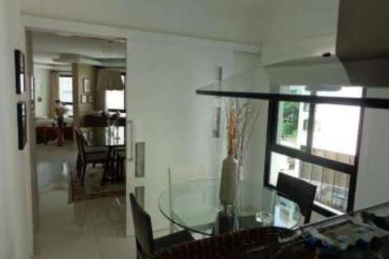 Apartamento à venda com 3 quartos, 181m² - Foto 7