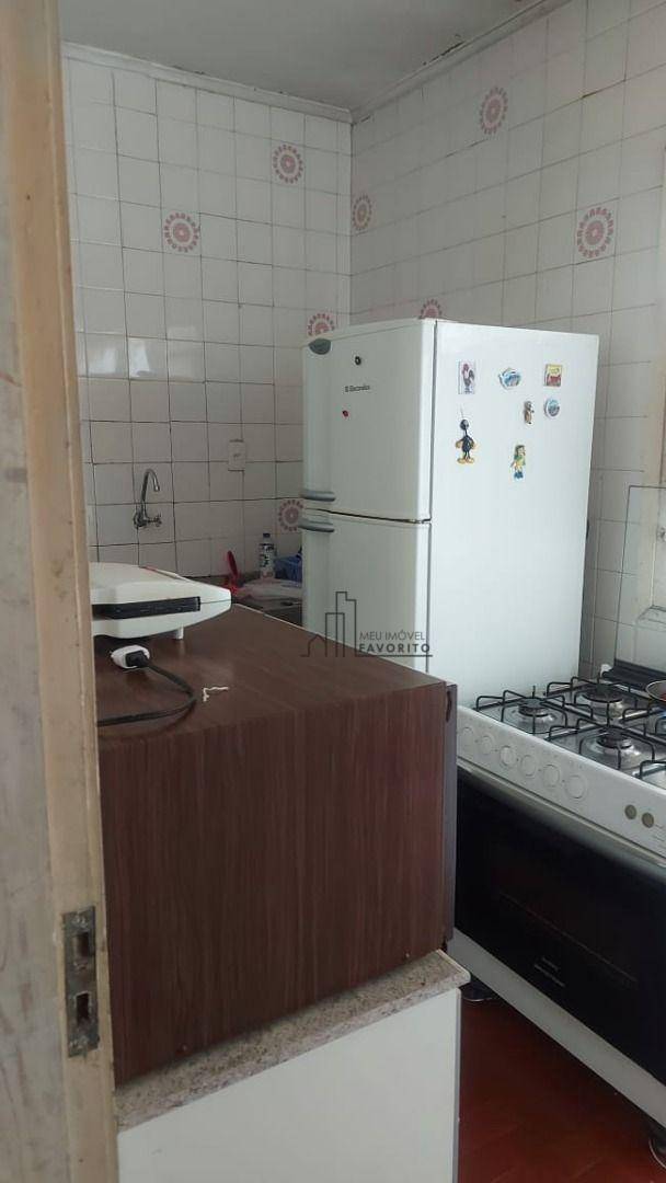 Casa à venda com 3 quartos, 182m² - Foto 3