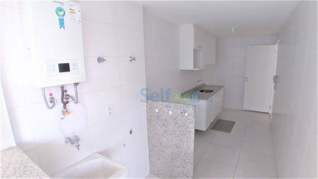 Apartamento para alugar com 2 quartos, 85m² - Foto 11