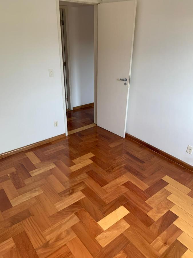 Apartamento para alugar com 4 quartos, 133m² - Foto 10