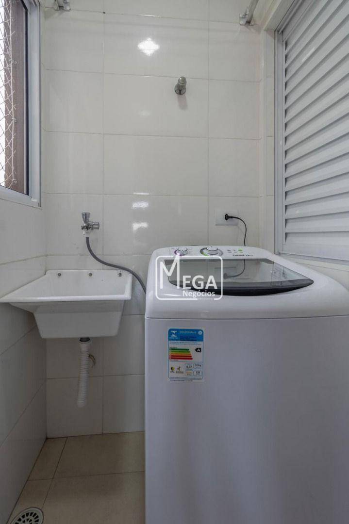 Apartamento à venda com 2 quartos, 38m² - Foto 11