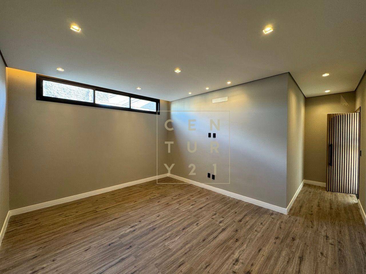 Casa de Condomínio à venda com 4 quartos, 450m² - Foto 8