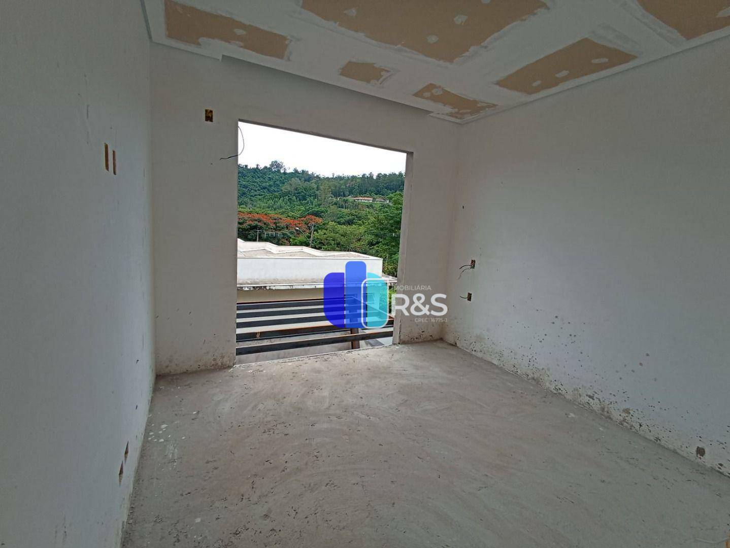 Casa à venda com 3 quartos, 250m² - Foto 23