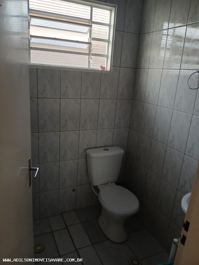 Casa à venda com 2 quartos, 230m² - Foto 9