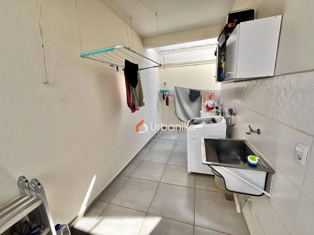 Casa, 3 quartos, 145 m² - Foto 3