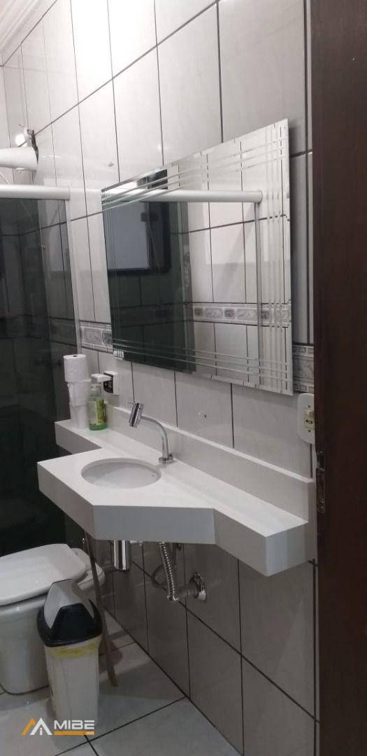 Casa à venda e aluguel com 3 quartos, 162m² - Foto 8