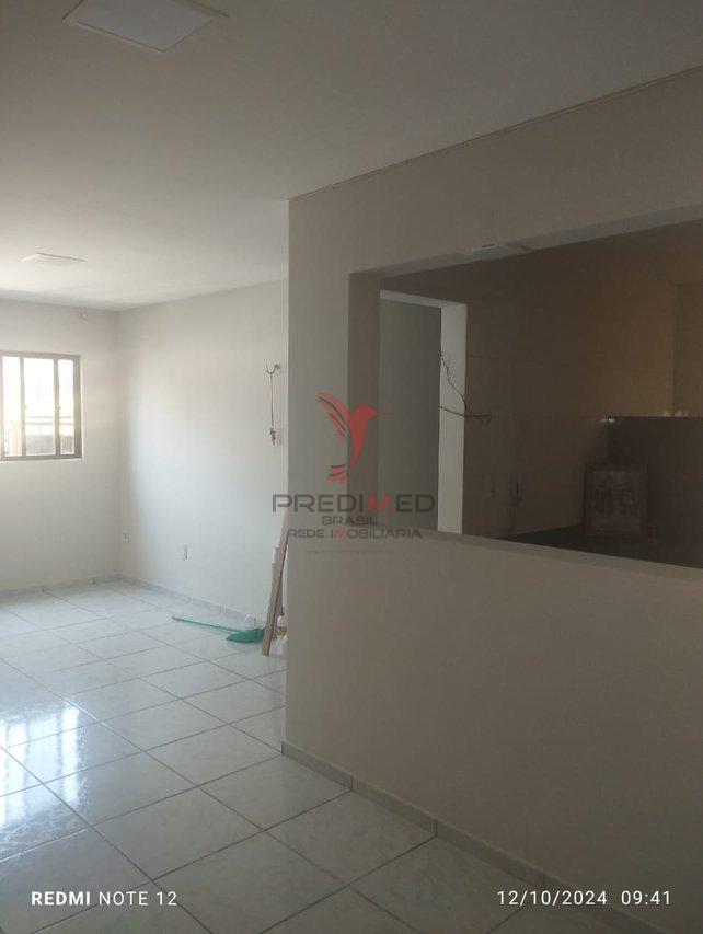 Apartamento à venda com 2 quartos, 60m² - Foto 2