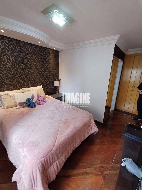 Apartamento à venda com 3 quartos, 151m² - Foto 7