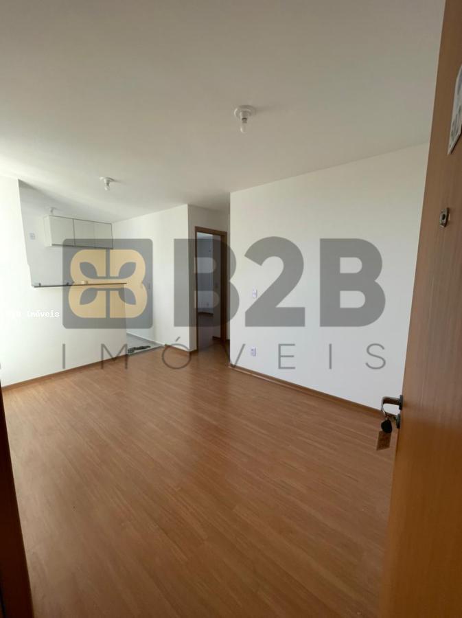 Apartamento à venda com 2 quartos, 39m² - Foto 2