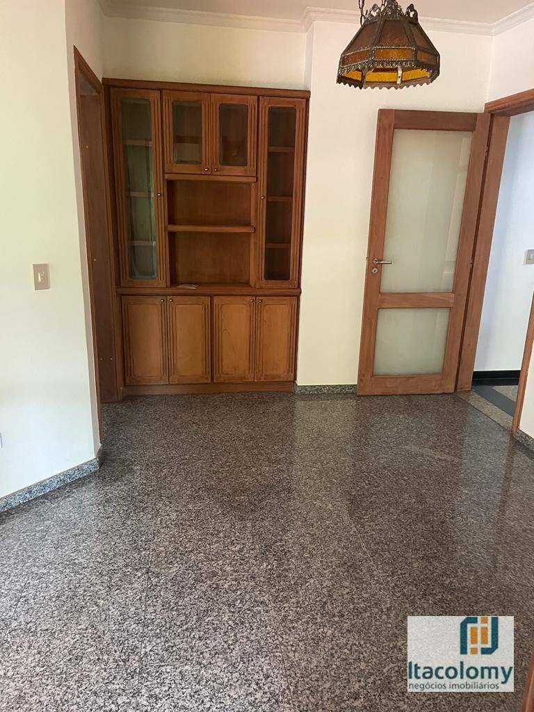 Casa de Condomínio à venda com 4 quartos, 440m² - Foto 6